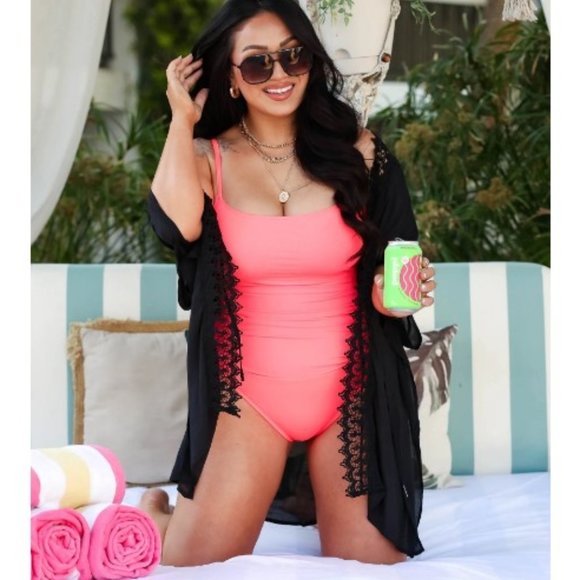 LA BLANCA "Island Goddess" One-Piece Swimsuit  NEW WITH TAGS! - Picture 6 of 10